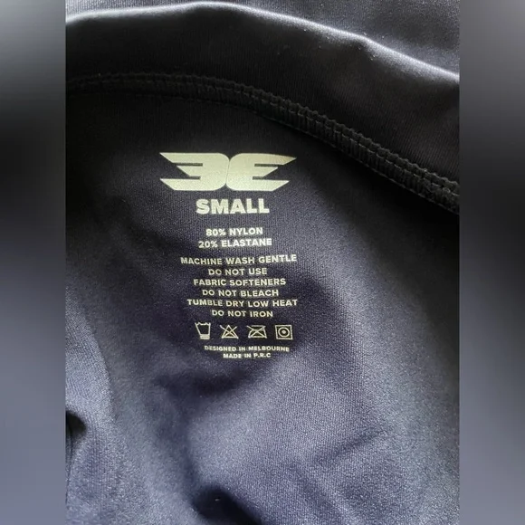 New Ace Zip Tank Top Navy Size Small - Picture 6 of 6